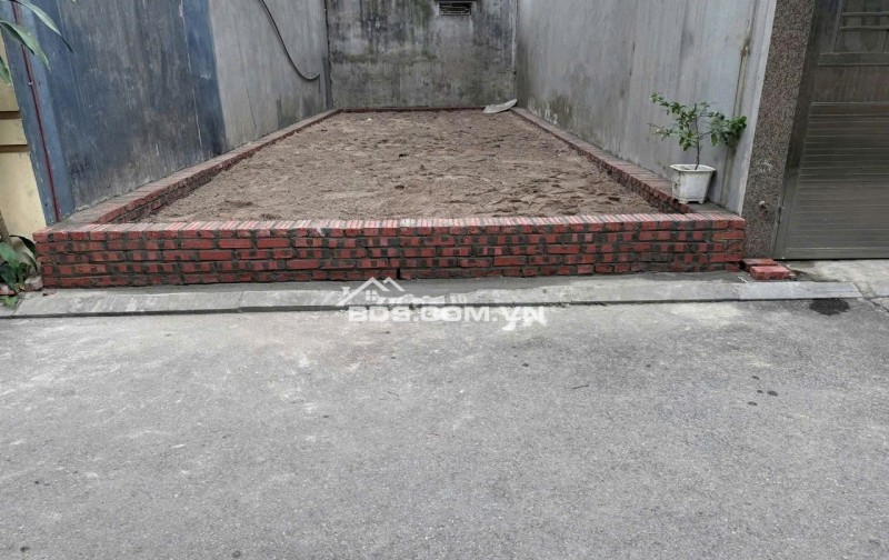 CC bán 55,4m2 đất Z153 - mặt tiền 4,5m - đường nhựa 4,5m thông